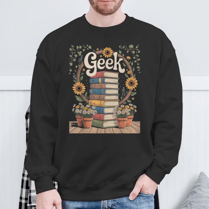 Books Geek Sunflower Floral Cute Vintage Books Reader Lover Sweatshirt Gifts for Old Men Books Geek Sunflower Floral Cute Vintage Books Reader Lover Sweatshirt Gifts for Old Men
