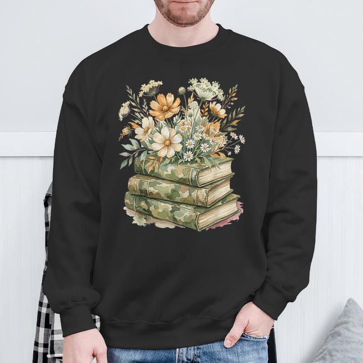 Camo Floral Books Wildflower Botanical Reading Lover Sweatshirt Gifts for Old Men