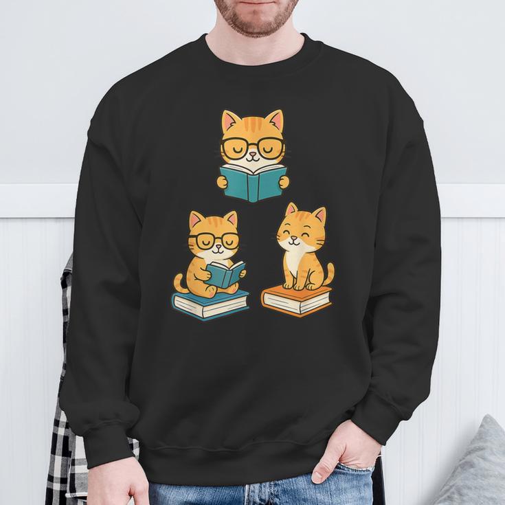 Cats Reading Book Lover Reading Bookworm Reader Sweatshirt Gifts for Old Men