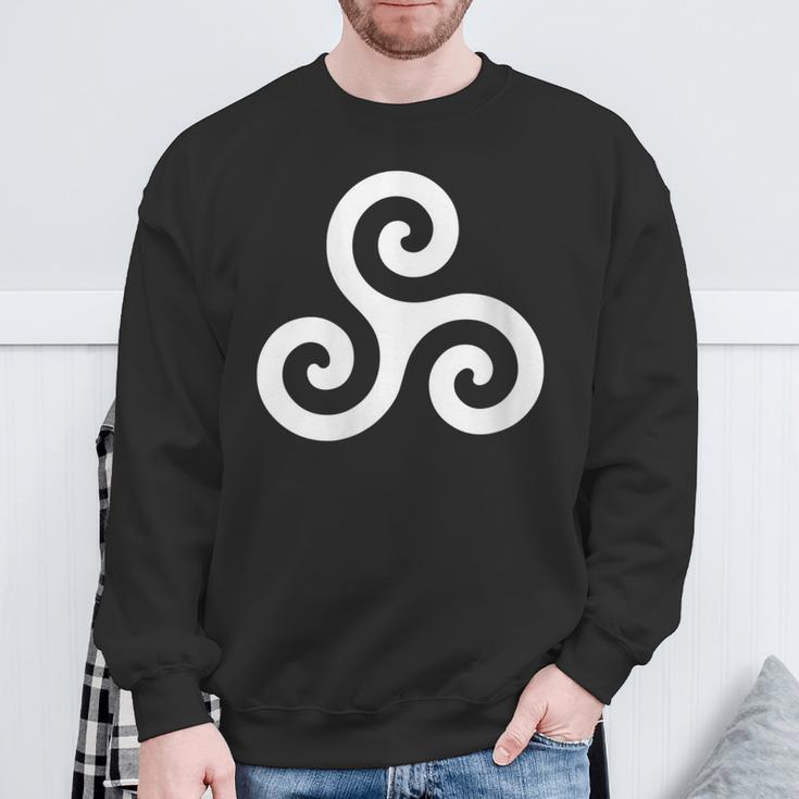 Celtic Knot Book Of Kells Occult Pagan Paganism Sweatshirt Gifts for Old Men Celtic Knot Book Of Kells Occult Pagan Paganism Sweatshirt Gifts for Old Men