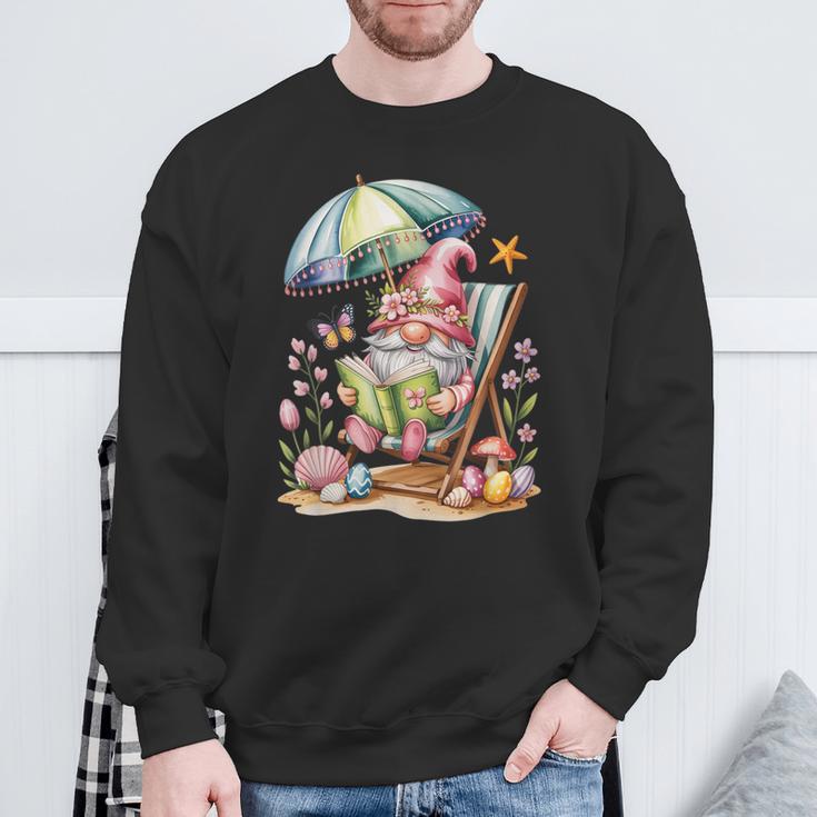 Cute Summer Relaxing Gnome Art For Book Lovers Sweatshirt Gifts for Old Men