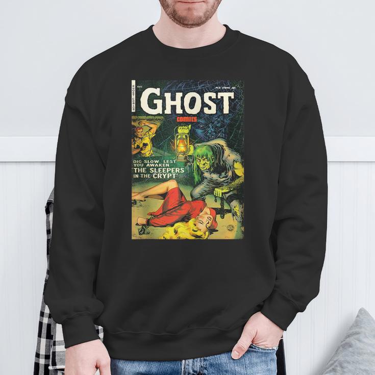 Halloween Horror Vintage Monster Comic Book Retro Scary Sweatshirt Gifts for Old Men Halloween Horror Vintage Monster Comic Book Retro Scary Sweatshirt Gifts for Old Men