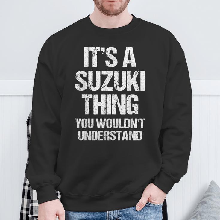 It's Auzuki Thing You Wouldn't Understand おかしなスズキ スウェットシャツ 高齢者への贈り物