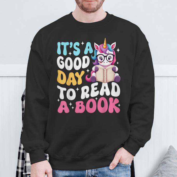 It's a Good Day To Read a Book World Book Day Costume Kids Sweatshirt Gifts for Old Men It's a Good Day To Read a Book World Book Day Costume Kids Sweatshirt Gifts for Old Men