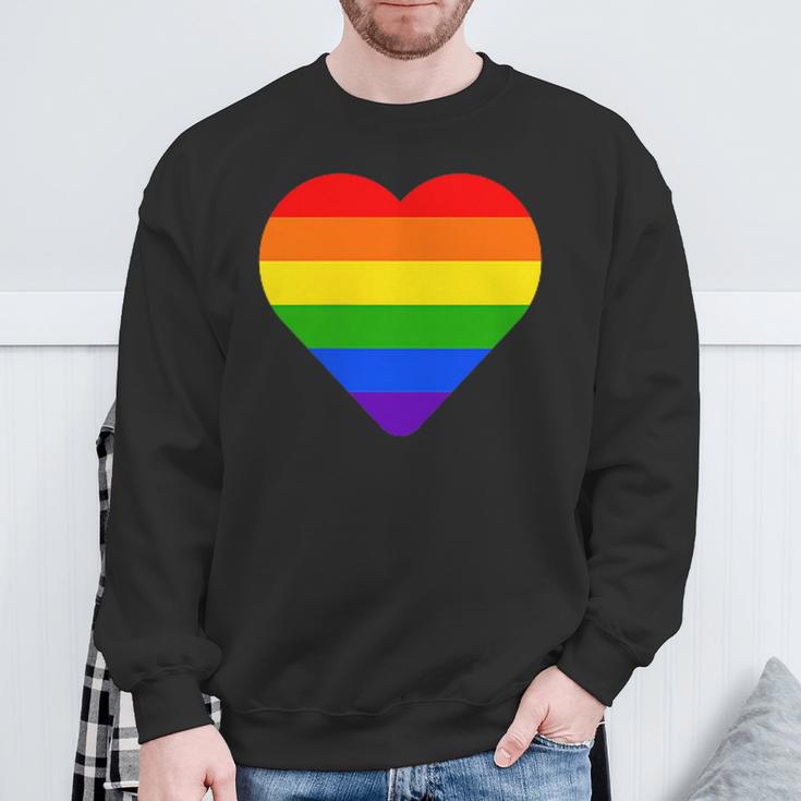 Lgbt レインボーウィングス フラッグ ハート ゲイ バイ ラブ プライド月間 Lgbtq スウェットシャツ 高齢者への贈り物