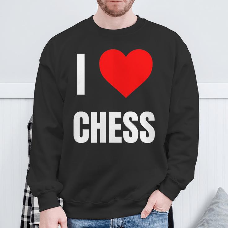I Love Chess ハートギフト メンズ レディース キッズ アパレル 服 スウェットシャツ 高齢者への贈り物