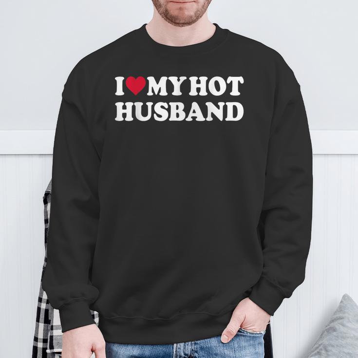 I Love My Hot Husband シャツ ファニー レッド ハート Love Hot Husband スウェットシャツ 高齢者への贈り物
