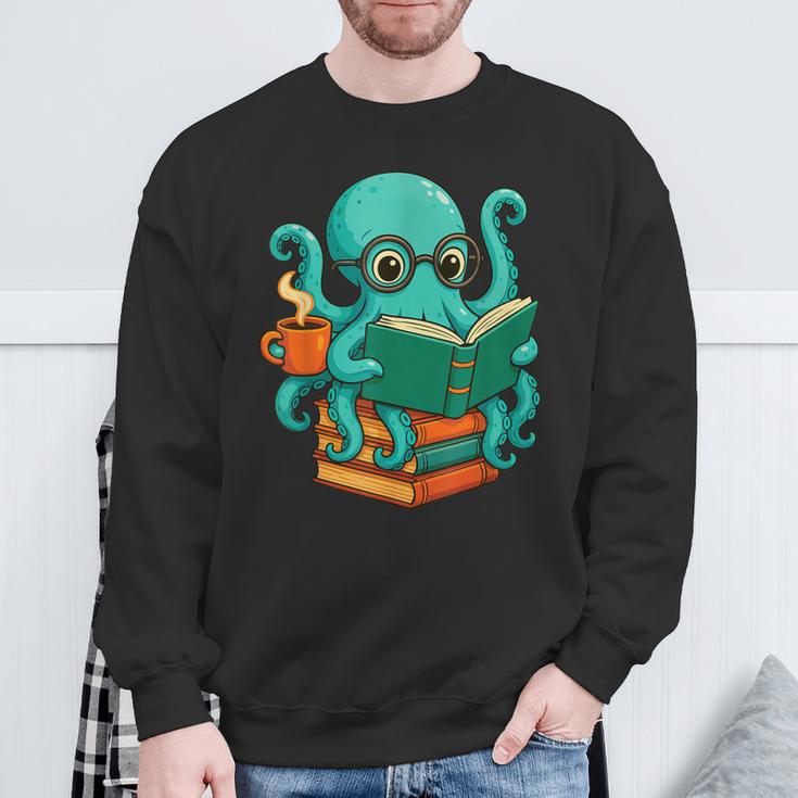 Octopus Reading Book Reading Bookworm Reader Sweatshirt Gifts for Old Men