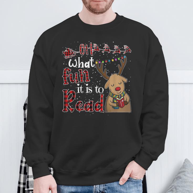 Oh What Fun It Is To Read Christmas Cute Reindeer Read Books Sweatshirt Gifts for Old Men