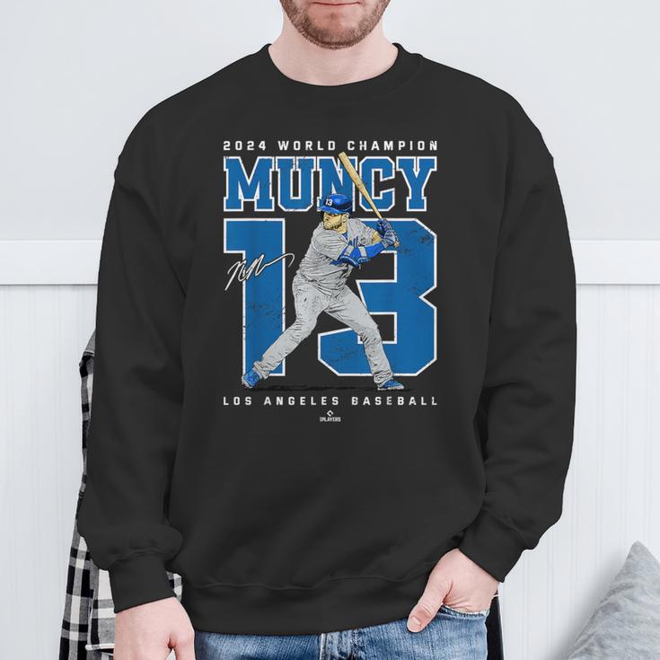 Player Number 2024 World Champion Max Muncy Los Angeles スウェットシャツ 高齢者への贈り物