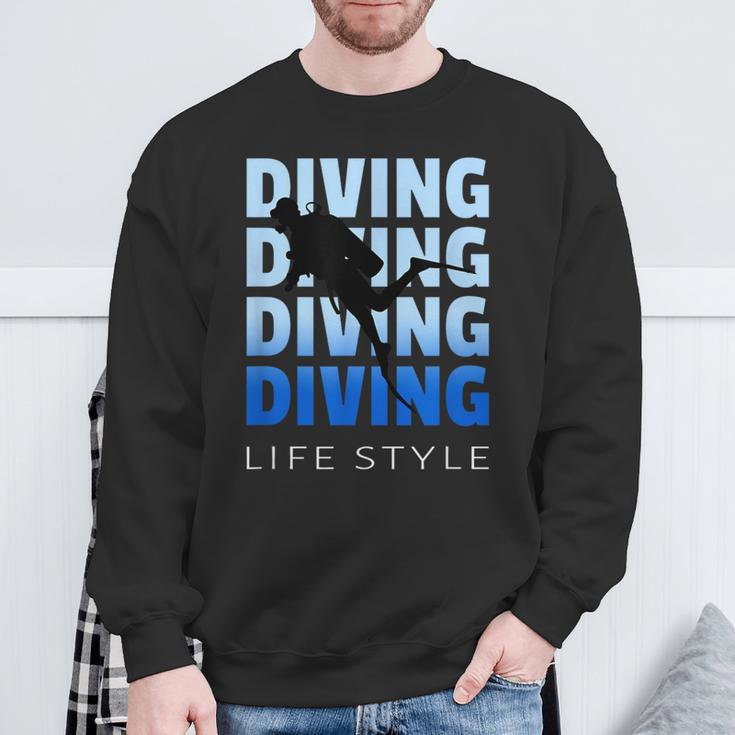 Scuba Diving Gearcuba Diving Equipment Dive スウェットシャツ 高齢者への贈り物