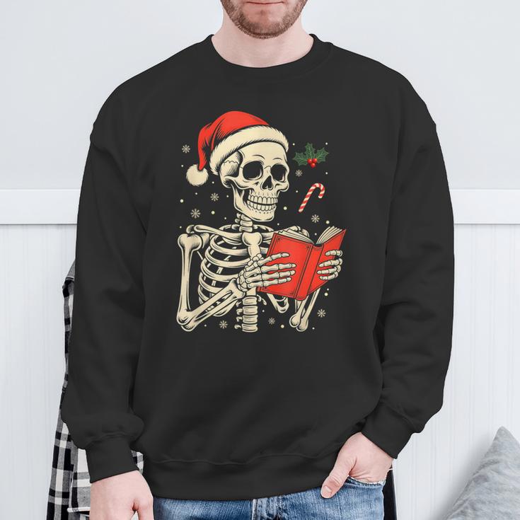Skeleton Reading Book Christmas Teacher Librarian Book Lover Sweatshirt Gifts for Old Men