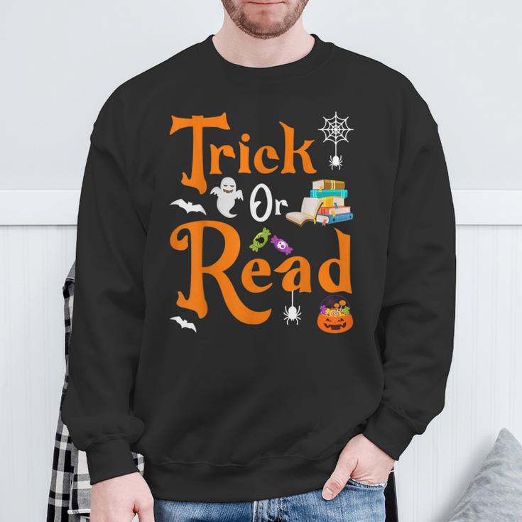 Trick Or Read Halloween Books Reading Lover Reader Sweatshirt Gifts for Old Men