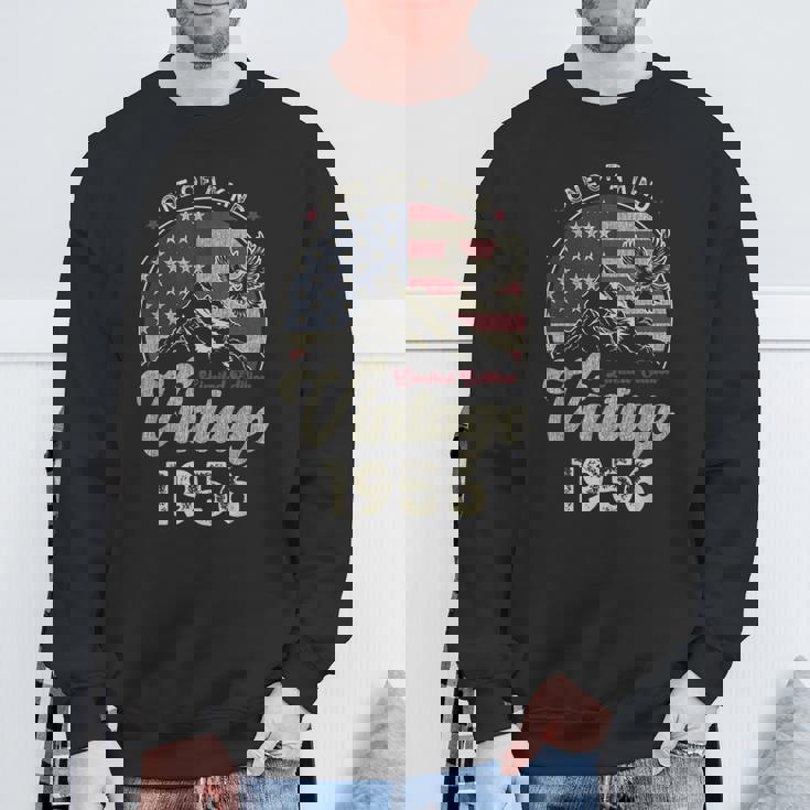 Vintage 1956 愛国的なイーグル、70歳の誕生日、アメリカ国旗 スウェットシャツ 高齢者への贈り物