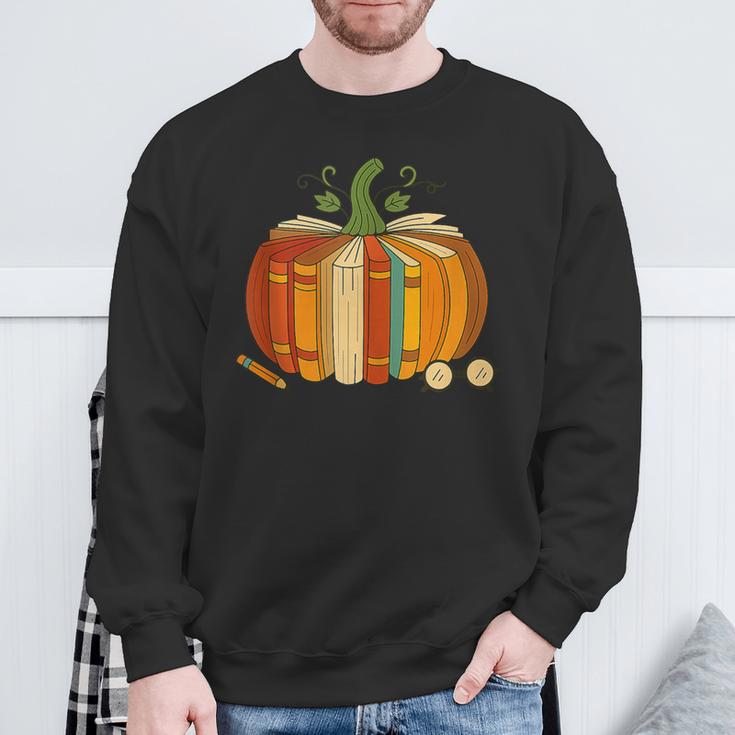 Vintage Book Pumpkin Autumn Fall Librarians Bookworm Teacher Sweatshirt Gifts for Old Men
