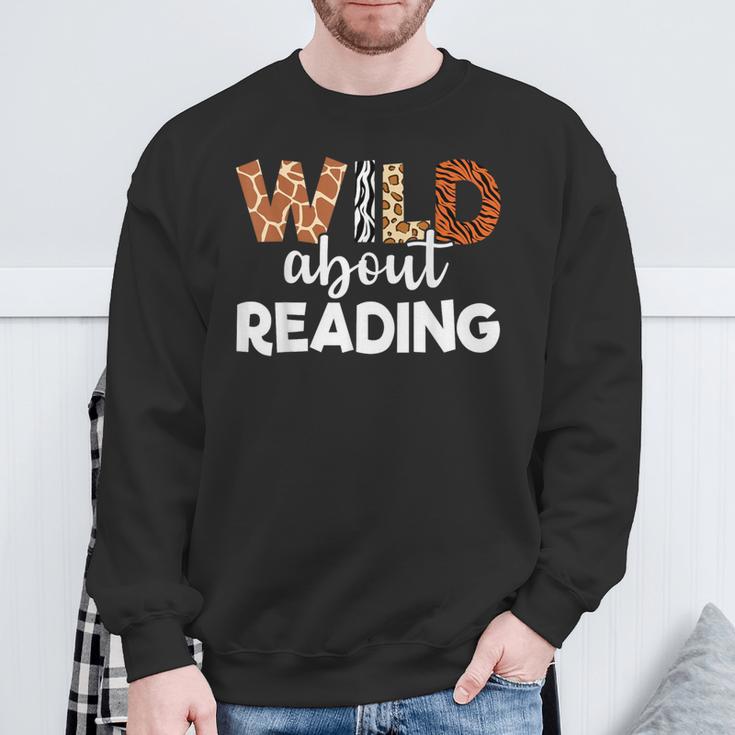 Wild About Reading Teacher Reading Books Back To School Sweatshirt Gifts for Old Men