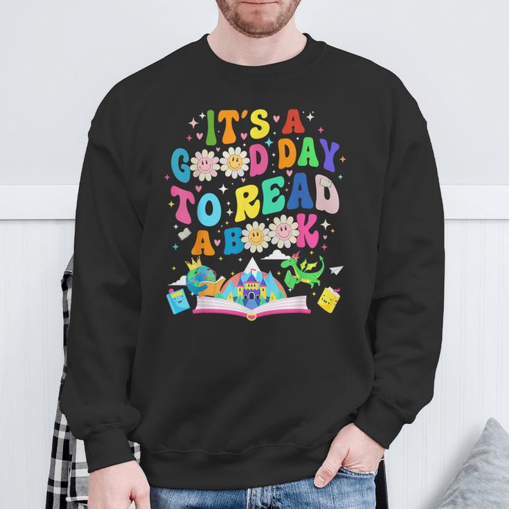 World Book Day 2026 Costume KidsShirts A Good Day To Read Sweatshirt Gifts for Old Men