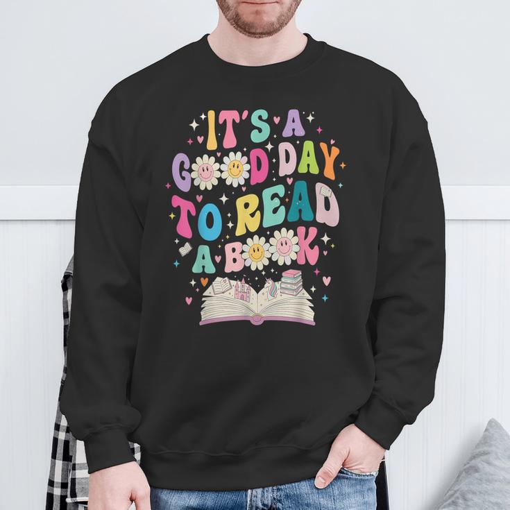 World Book Day 2026Shirts It s a Good Day To Read a Book Sweatshirt Gifts for Old Men