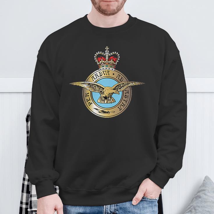 イギリス空軍 イギリス空軍 バッジパッチ スウェットシャツ 高齢者への贈り物