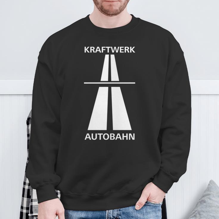 ドイツでの楽しい高速運転のためのクラフトワークアウトバーン 長袖tシャツ スウェットシャツ 高齢者への贈り物