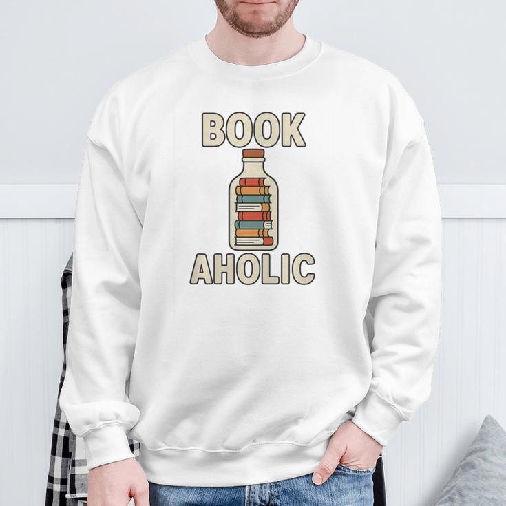 Bookaholic – Book Lover Pun Graphic For Readers Premium Tri-Blend Sweatshirt Gifts for Old Men