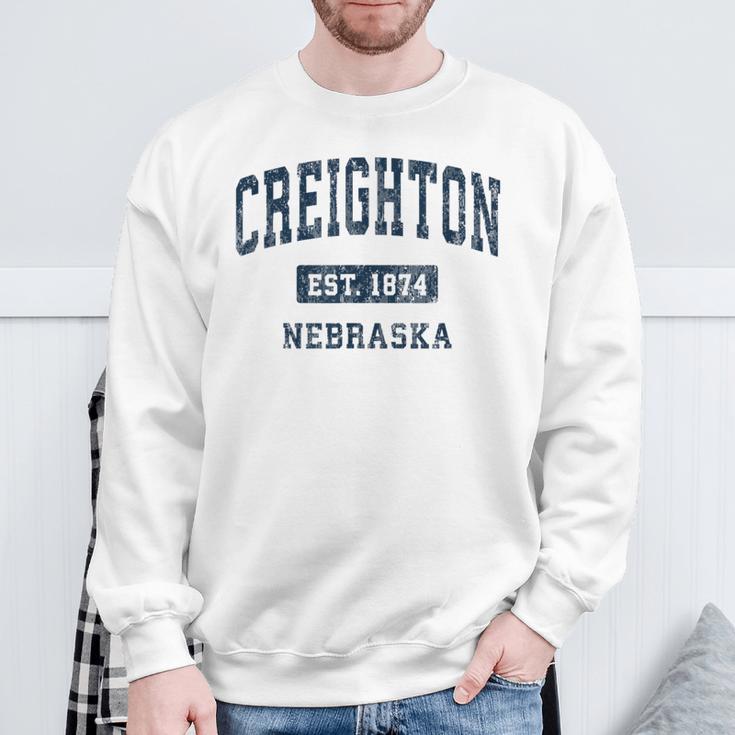 Creighton ネブラスカne ビンテージアスレチックスポーツデザイン スウェットシャツ 高齢者への贈り物