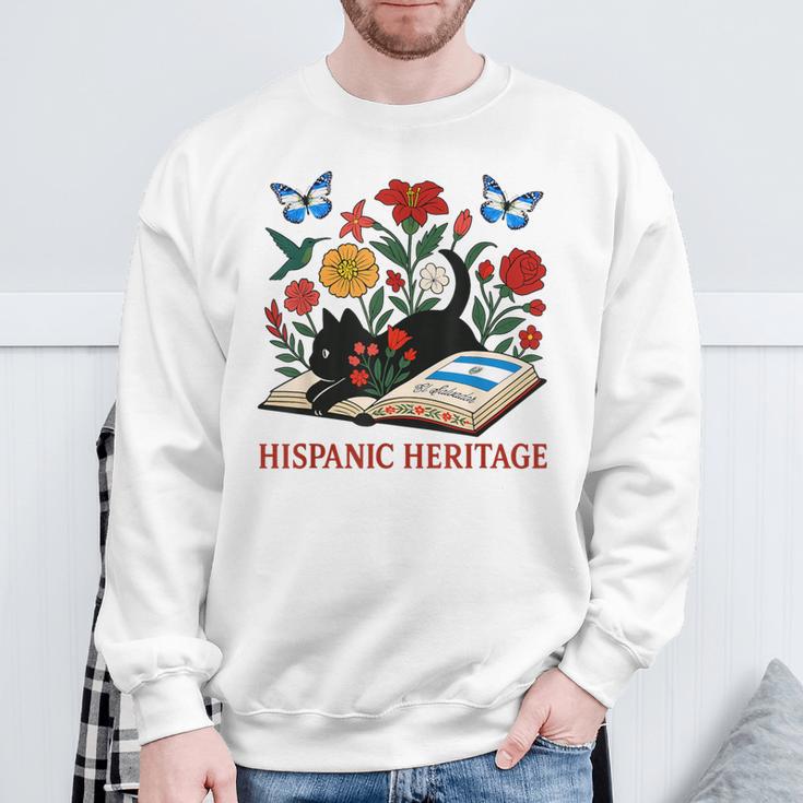 El Salvador Hispanic Heritage Month Book Cute Floral Cat Art Sweatshirt Gifts for Old Men El Salvador Hispanic Heritage Month Book Cute Floral Cat Art Sweatshirt Gifts for Old Men