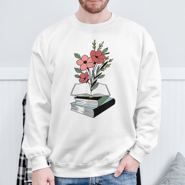 Floral Book Reader Fan For Reading Flower Books With Blooms Sweatshirt Gifts for Old Men Floral Book Reader Fan For Reading Flower Books With Blooms Sweatshirt Gifts for Old Men