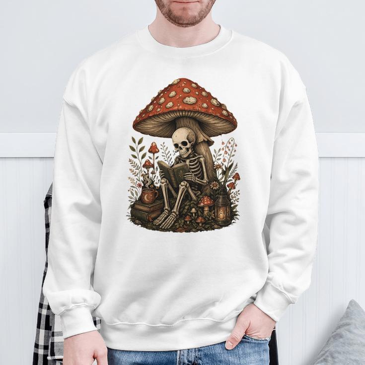 Floral Mushroom Skeleton Reading Books Gothic Humor Sweatshirt Gifts for Old Men