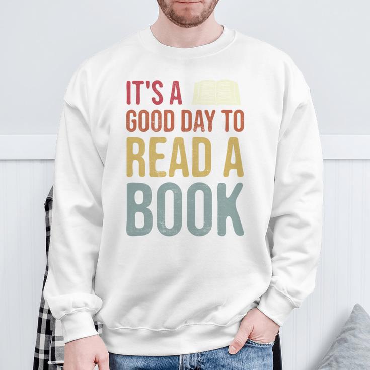 It's A Good Day To Read A Book Vintage Sweatshirt Gifts for Old Men It's A Good Day To Read A Book Vintage Sweatshirt Gifts for Old Men