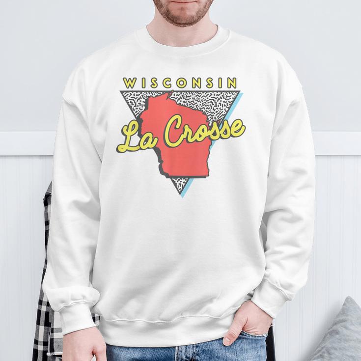La Crosse ウィスコンシン ヴィンテージ Wi レトロ トライアングル スウェットシャツ 高齢者への贈り物