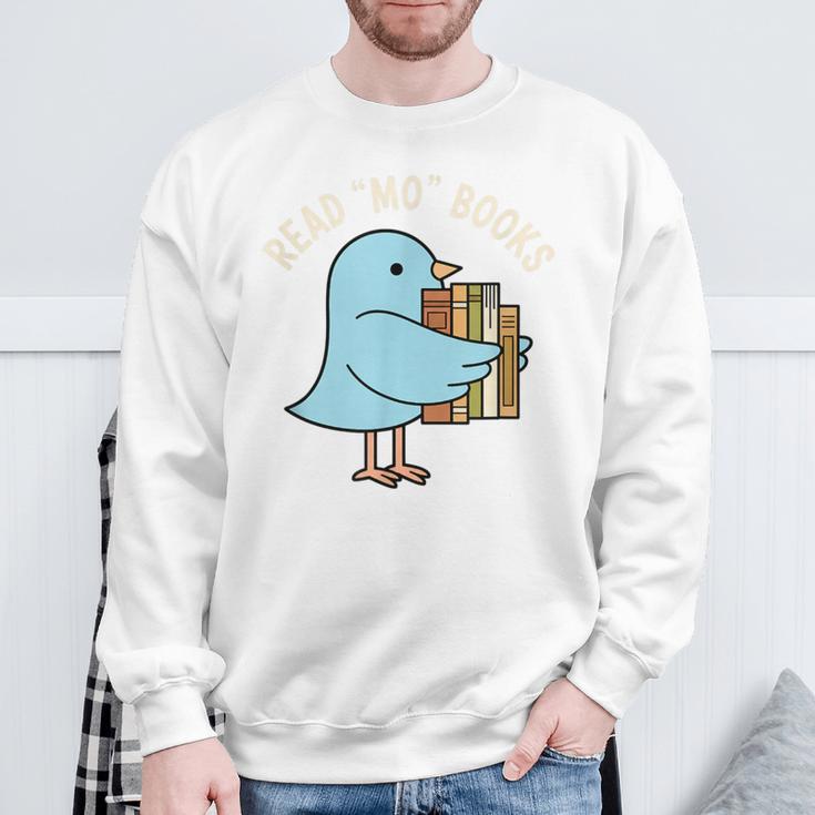 Read Mo Books Cute Bird Reading Kids Book Lover Sweatshirt Gifts for Old Men Read Mo Books Cute Bird Reading Kids Book Lover Sweatshirt Gifts for Old Men