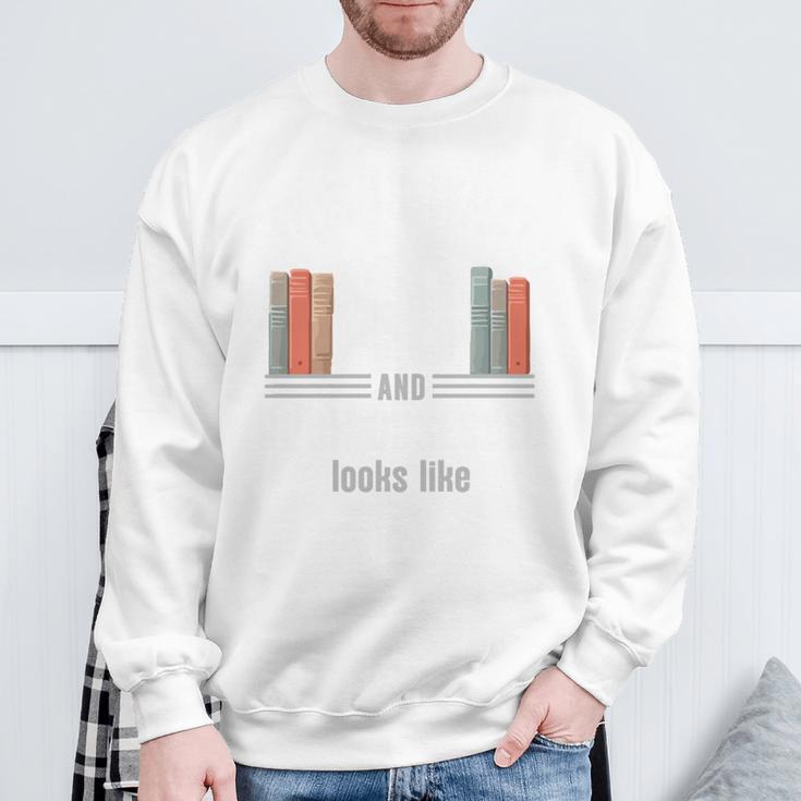 Reader 40s Birthday 40 Years Old Book Lover Reading Comfort Colors Crop Top Sweatshirt Gifts for Old Men