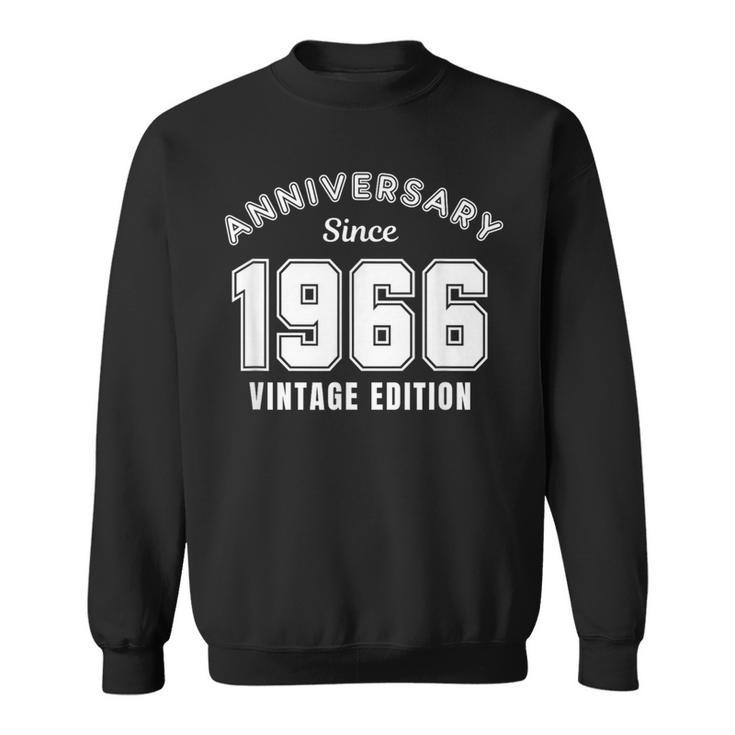 1966年記念 誕生日 還暦祝い 西暦1966年 昭和41年お祝い スウェットシャツ