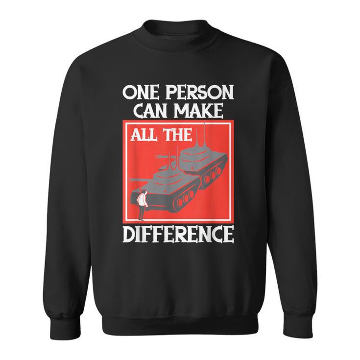 One Person Can Make A Difference Tiananmen タンクマン スウェットシャツ
