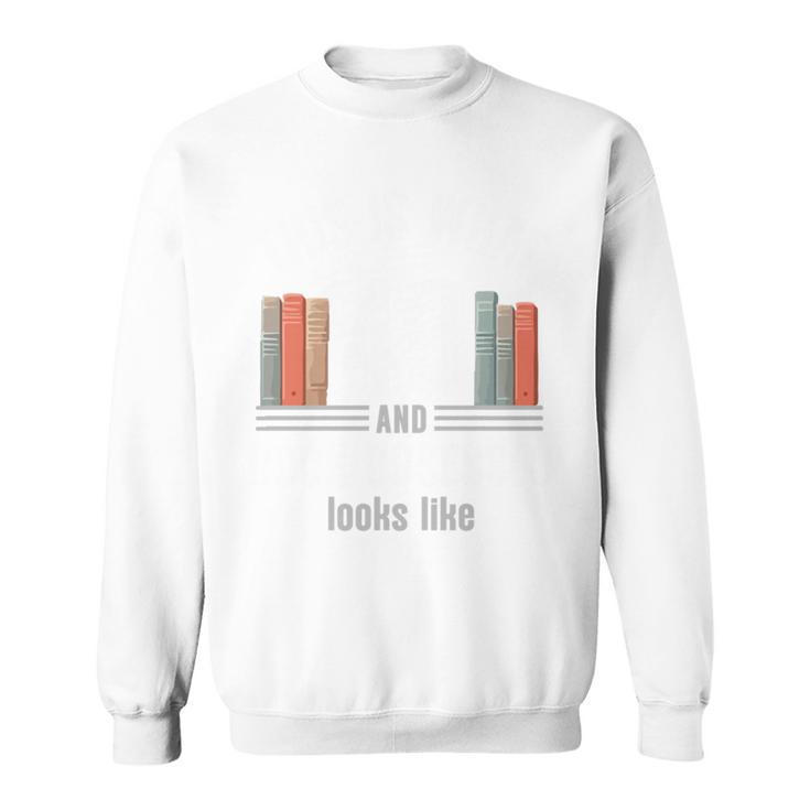 Reader 40s Birthday 40 Years Old Book Lover Reading Comfort Colors Crop Top Sweatshirt