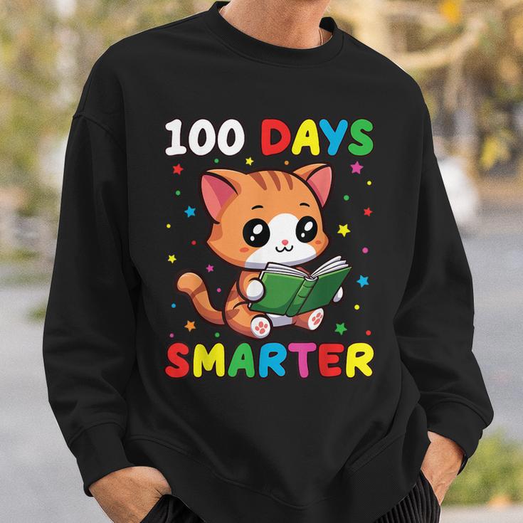 100 Days Smarter Happy Cute Cat Reading A Book Sweatshirt Gifts for Him