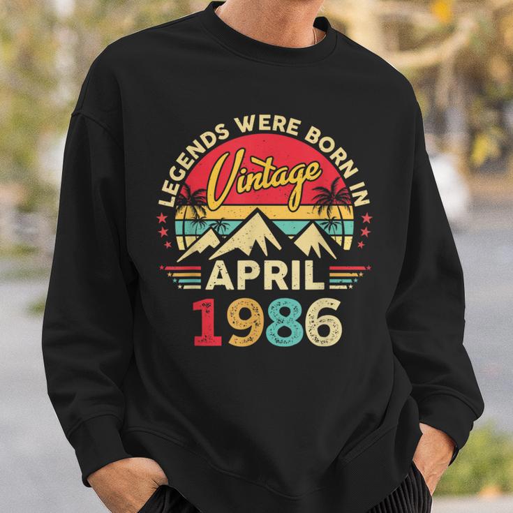 1986年4月 レトロサンセットクラシック 40歳40歳の誕生日 スウェットシャツ 彼への贈り物