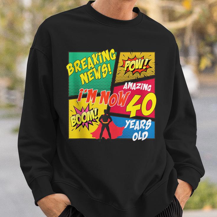 40 Years Old Birthday Comic Style Book Lover Party Sweatshirt Gifts for Him