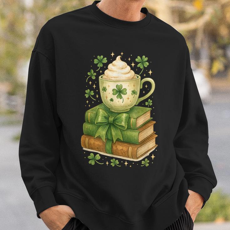 Book Lover St Patricks Day Teacher Cosy Librarycore Sweatshirt Gifts for Him