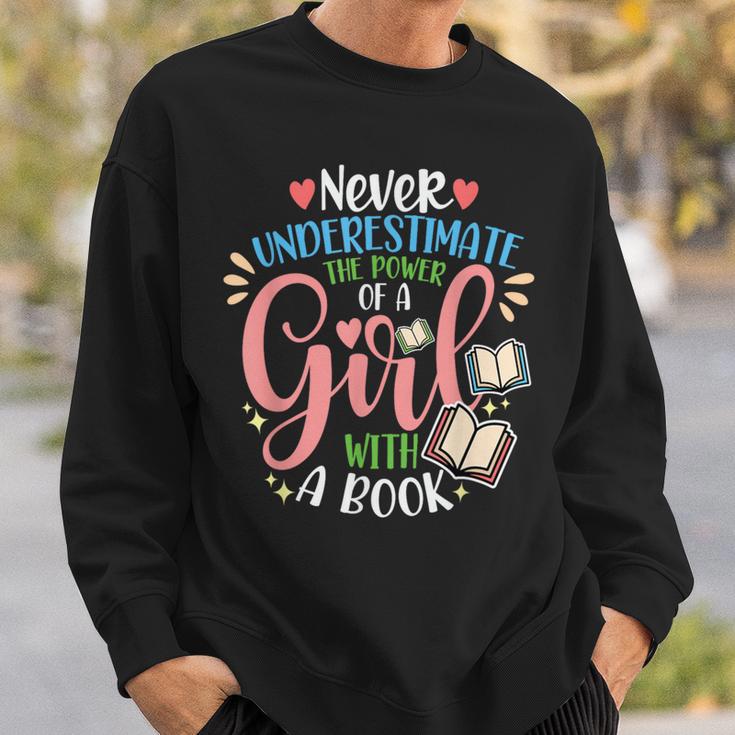 Book Reader Reading Literature Bookworm Idea Never Underestimate The Power Of A Girl With A Book Women's Short Sleeve Cotton 60 Polyester 40 Classic Fit Crew Neck Small Sweatshirt Gifts for Him Book Reader Reading Literature Bookworm Idea Never Underestimate The Power Of A Girl With A Book Women's Short Sleeve Cotton 60 Polyester 40 Classic Fit Crew Neck Small Sweatshirt Gifts for Him