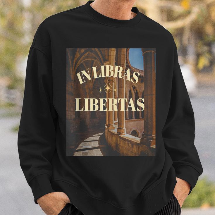 Dark Academia Aesthetic In Libras Libertas Book Lover Latin Sweatshirt Gifts for Him