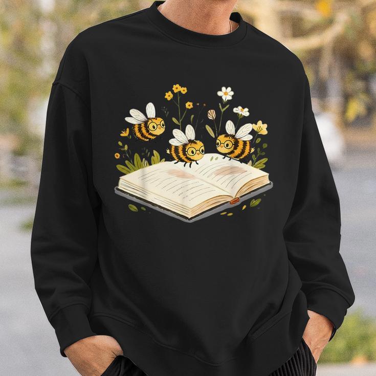 Floral Bumble Bee Reading Book Wildflower Bookish Librarian Sweatshirt Gifts for Him
