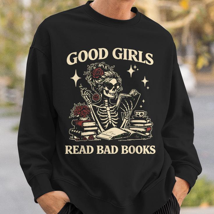 Good Girls Read Bad Books Dark Romance Reader Skeleton Goth Sweatshirt Gifts for Him