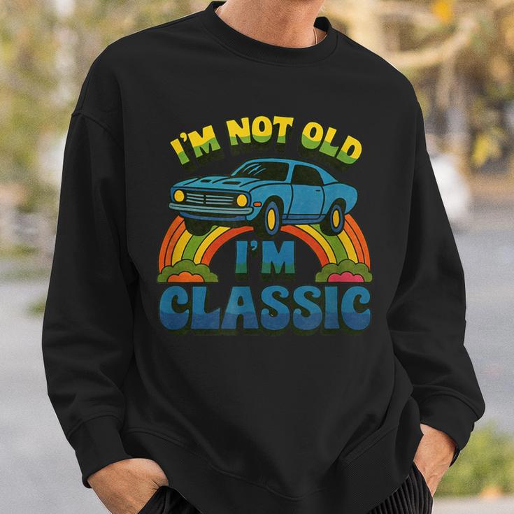I'm Not Old I'm Classic ビンテージカー 誕生日デザイン スウェットシャツ 彼への贈り物