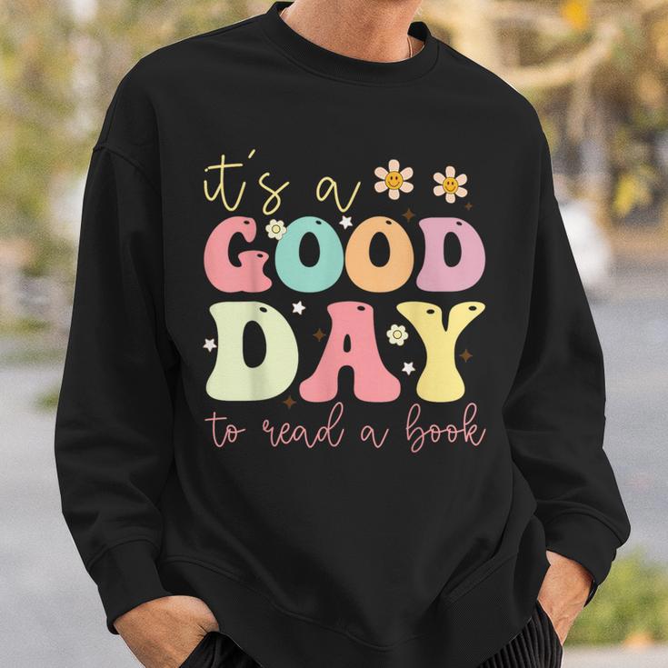 It’s A Good Day To Read A Book Lovers Library Reading Women Sweatshirt Gifts for Him