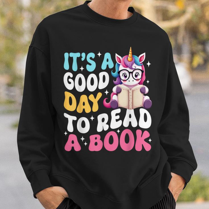 It's a Good Day To Read a Book World Book Day Costume Kids Sweatshirt Gifts for Him It's a Good Day To Read a Book World Book Day Costume Kids Sweatshirt Gifts for Him