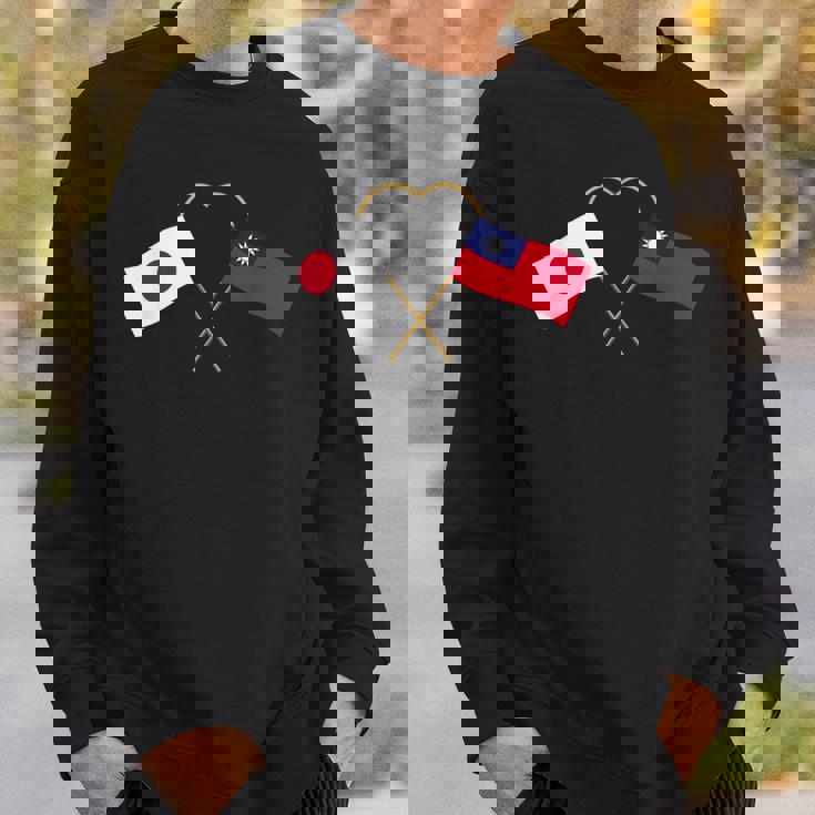 Japanese Flag Taiwanese Flag 台湾の遺産 台湾のルーツ 日本の国旗 台湾の国旗 スウェットシャツ 彼への贈り物