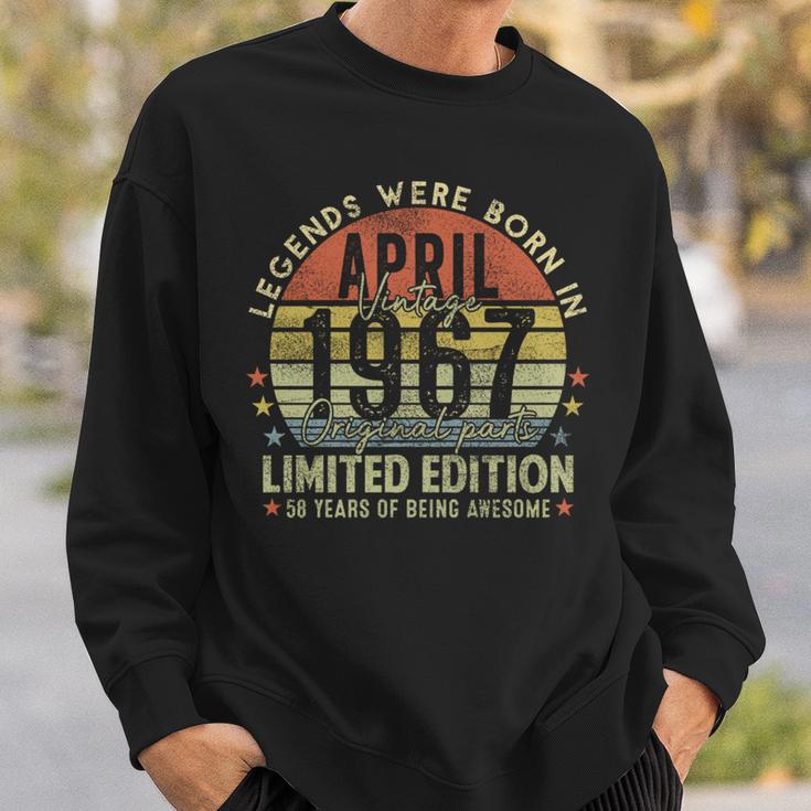 Legendince April 1967Intage 58Th Birthday Made In 1967 長袖tシャツ スウェットシャツ 彼への贈り物