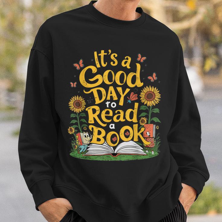 Student It's A Good Day To Read a Book Back To School Sweatshirt Gifts for Him